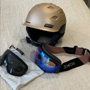 SMITH Vantage MIPS Helmet with matching I/O Mag Small Goggle good condition!